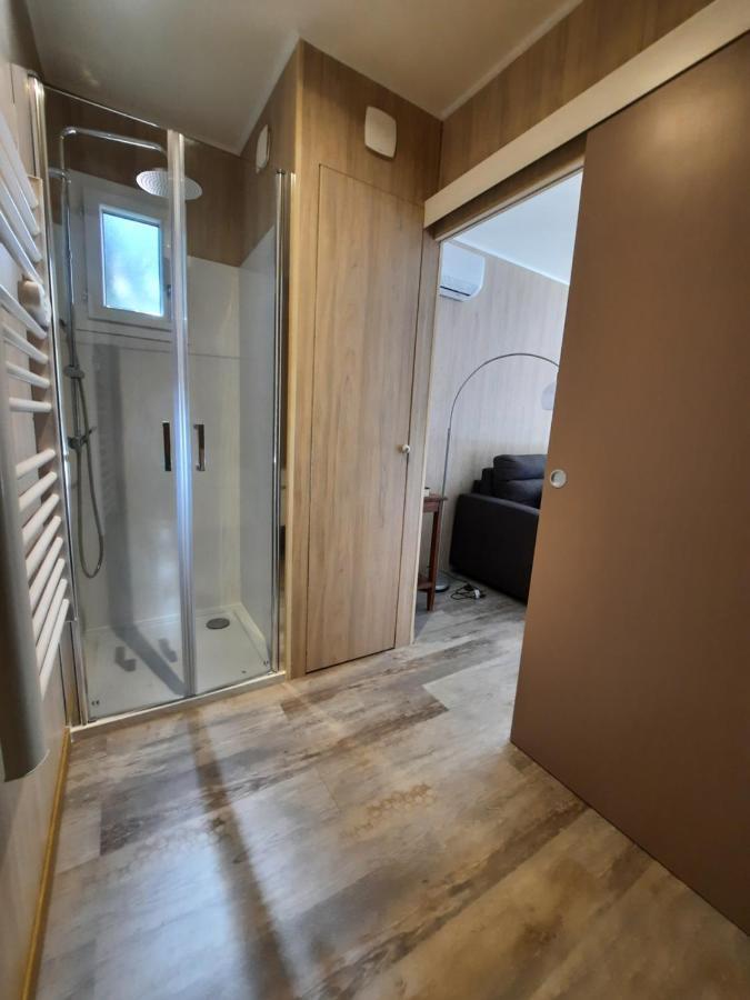 Le Lodge Des Chenes Brousses-et-Villaret Kültér fotó